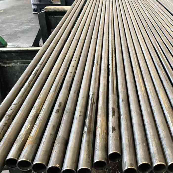ASTM A213 T22 ASME SA213 T22 Heat Exchanger Tube Durable Build for Refinery Heat Processing Units