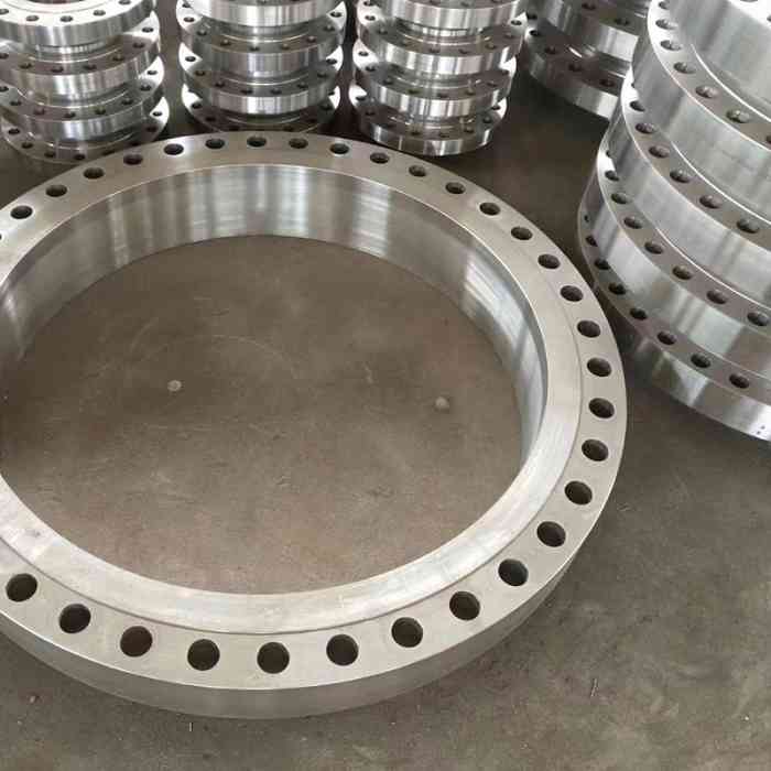 Machined Carbon Steel Industrial Pipeline Flange SW Flange Threaded Flange WN Flange Durable for Petrochemical Lines